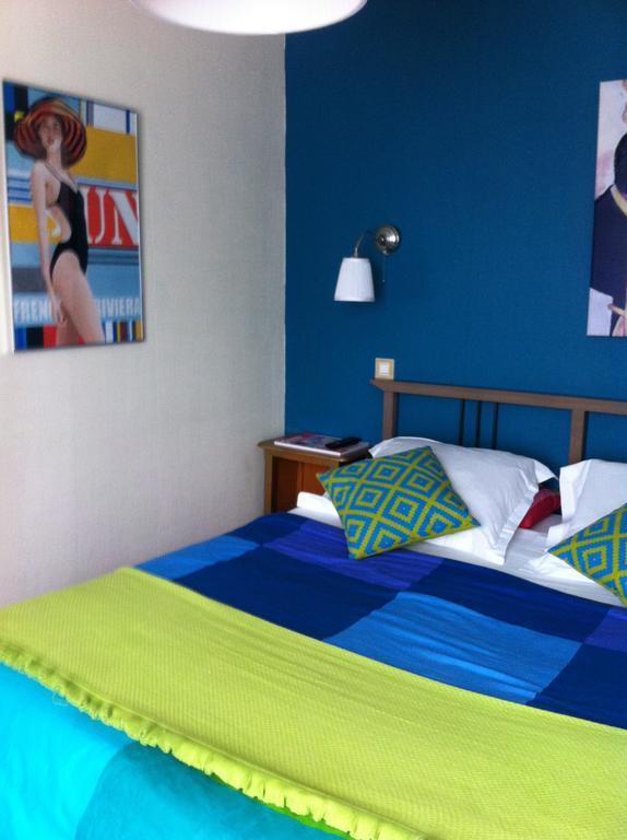 Hotel Les Remp'Arts Guérande Room photo